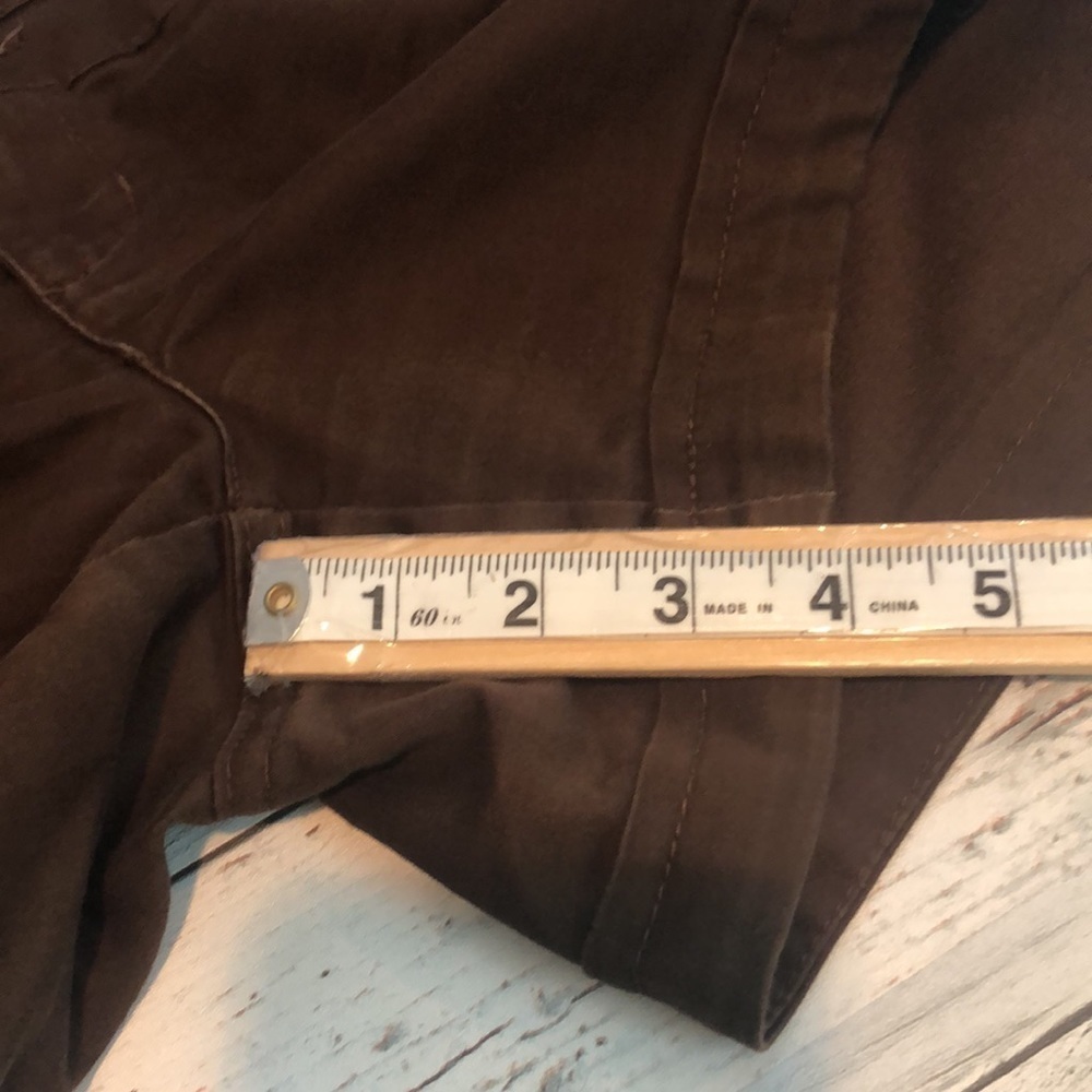 Copper Key Cuffed Soft Shorts 7 - Picture 7 of 9